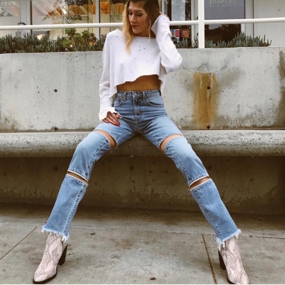 NWT CARMAR PEYTON HORIZONTAL DOUBLE ZIP
JULIET JEAN